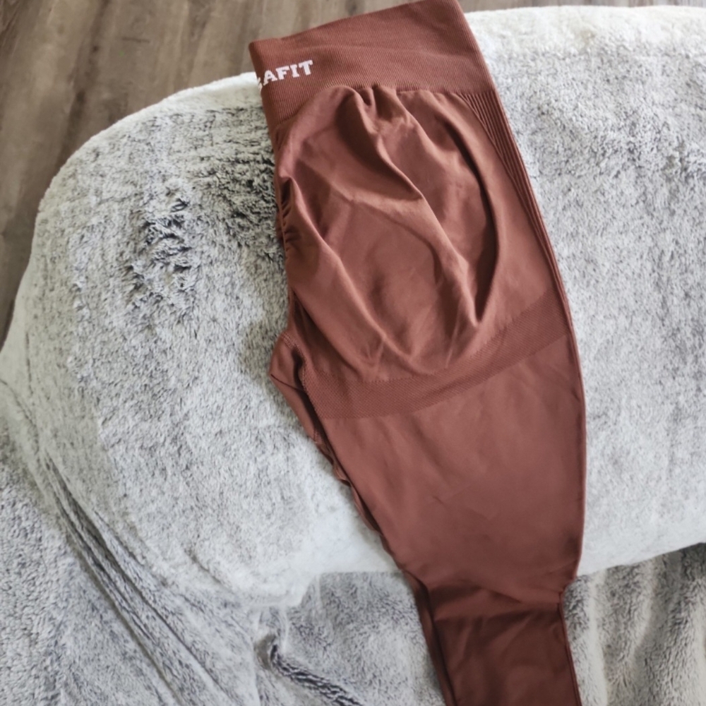 Gray Leggings - image 7